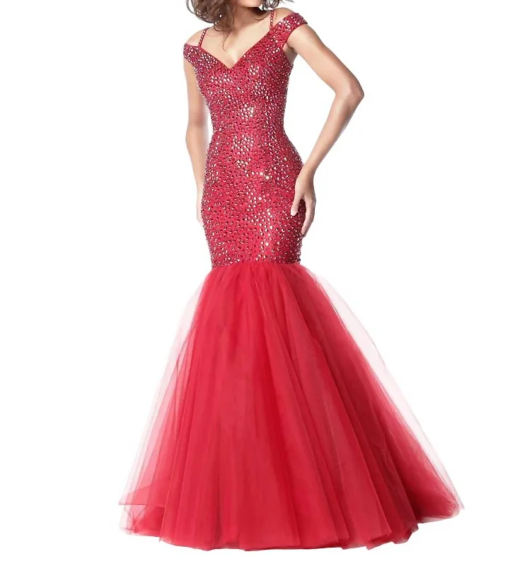 Off-Shoulder Mermaid Prom Dress In Ruby