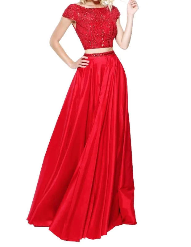 Two-Piece Set Prom Dress In Red