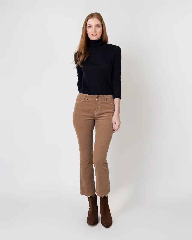 Flare Cropped 5-Pocket Pant in Taupe Stretch Cord