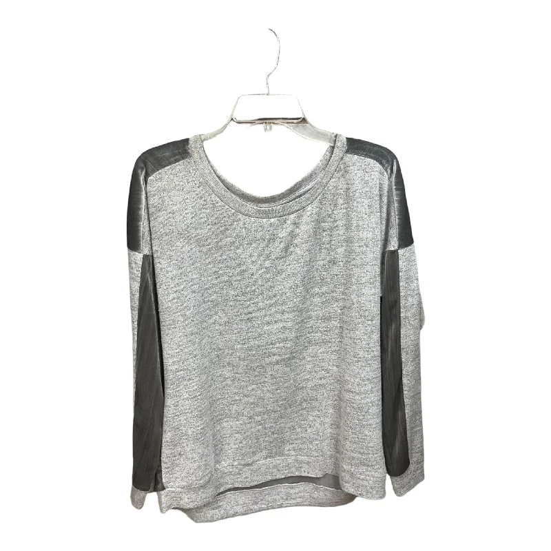 Top Long Sleeve By Hannah In Grey, Size: L